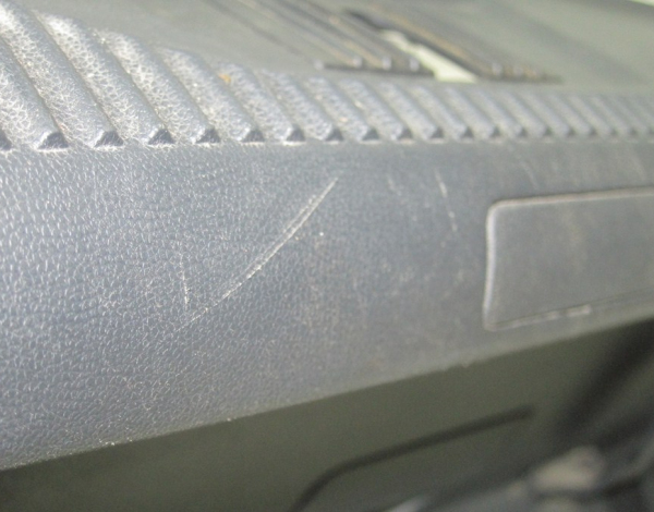 Накладка задней панели багажника для Skoda Octavia A5 с 2004 г (1Z5863459A) купить с разбора в Челябинске