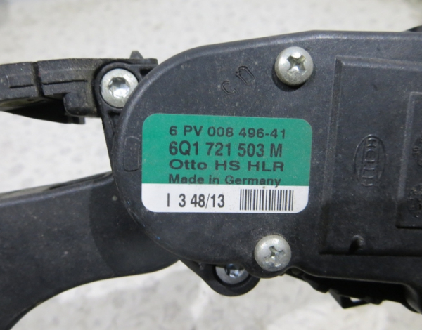 Педаль газа электронная для Skoda Fabia 2 с 2007 г (6Q1721503M) купить с разбора в Челябинске
