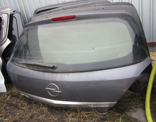 Дверь багажника для Opel Astra H 5D купить с разбора в Челябинске