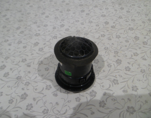 Дефлектор воздушный левый в торпедо для Nissan Note E 11 с 2006 г (68760BH00A) купить с разбора в Челябинске
