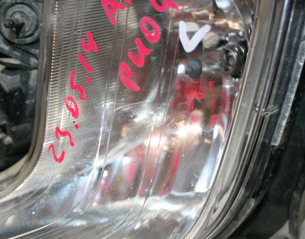 Противотуманная фара левая для Kia Rio 3 с 2011 г (92201-4X000) купить с разбора в Челябинске