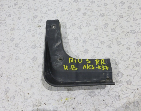 Брызговик задний правый для Kia Rio 3 с 2011 г (868424Y200) купить с разбора в Челябинске