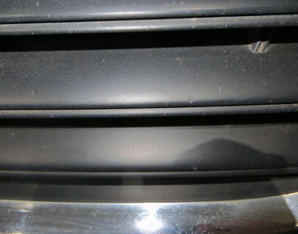 Решётка радиатора для Volkswagen Passat B6 с 2005 г (3C0853651B) купить с разбора в Челябинске