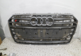 Решётка радиатора для Audi A7 4G в наличии на складе