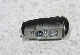 Клапан кондиционера для Toyota Colla E150 с 2006 г (8851542090) в наличии на складе