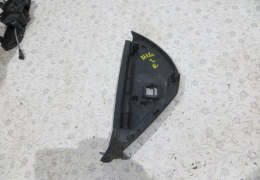 Накладка торпедо боковая правая для Renault Megane 2 с 2002 г (8200078998) в наличии на складе