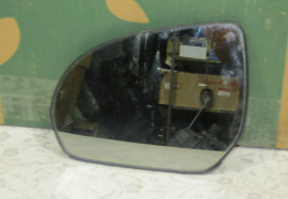 Зеркальный элемент левый для Kia Rio 3 с 2011 г (876114Y100) в наличии на складе