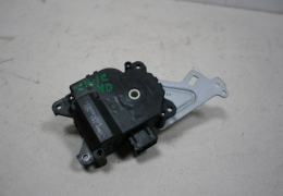 Сервопривод (моторчик) заслонки отопителя для Honda Civic 4D с 2007 г (113800-2320) в наличии на складе