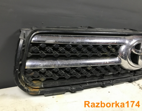 Решётка радиатора для Toyota RAV-4 с 2006 г (5310142310) купить с разбора в Челябинске