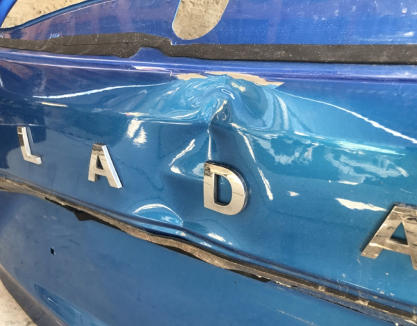 Крышка багажника Lada X-Ray купить с разбора в Челябинске