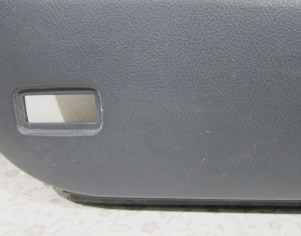 Обшивка передней левой двери для Toyota Avensis T250 с 2003 г (6762005620) купить с разбора в Челябинске
