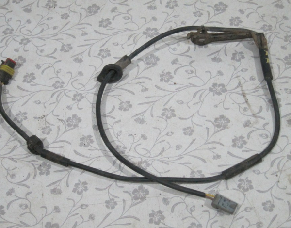 Провод датчика ABS задний правый для FAW V5 с 2012 г (89517-TVA00) купить с разбора в Челябинске