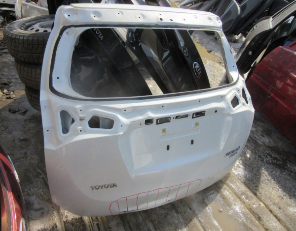 Дверь багажника для Toyota Rav-4 после 2012г купить с разбора в Челябинске