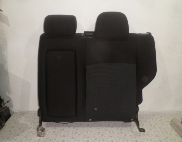 Спинка заднего левого сидения для Mitsubishi Lancer X с 2007 г (6902A843XA) купить с разбора в Челябинске