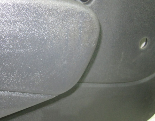 Обшивка задней левой двери для Renault Logan с 2004 г (8200916246) купить с разбора в Челябинске