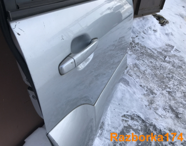 Дверь задняя правая для Toyota Land Cruiser Prado 120 купить с разбора в Челябинске