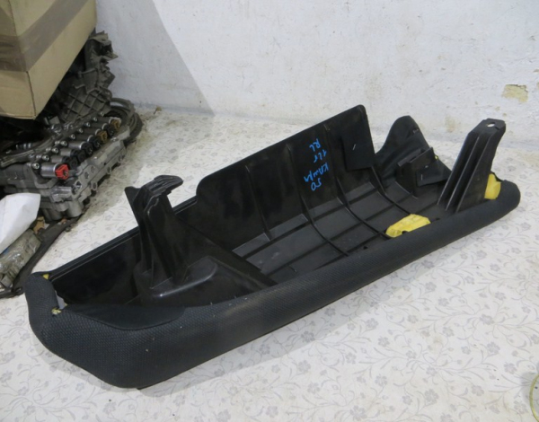 Накладка заднего сидения левая боковая для Toyota Camry V50 с 2011 г (7175233040) купить с разбора в Челябинске