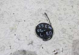 Заглушка буксировочного крюка для BMW X5 E70 в наличии на складе