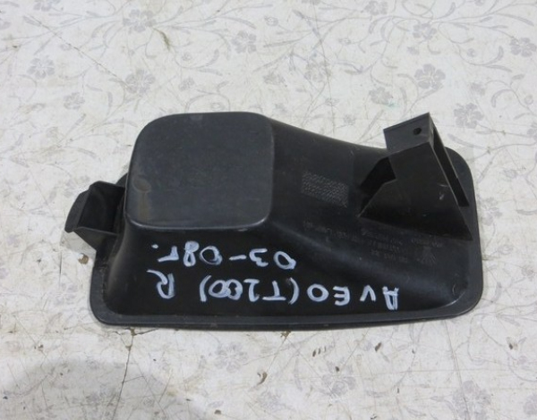 Заглушка противотуманной фары правая для Chevrolet Aveo T200 с 2003 г (96486391) купить с разбора в Челябинске