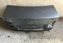 Крышка багажника Volkswagen Jetta 5 в наличии на складе
