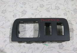 Накладка кнопки корректора фары для Renault Fluence с 2009 г (251637324R) в наличии на складе