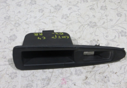 Накладка кнопки стеклоподъёмника заднего правого для Citroen C4 с 2004 г (9650912777) в наличии на складе