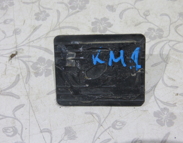 Кронштейн для Kia Ceed с 2007 г (857131H600) купить с разбора в Челябинске