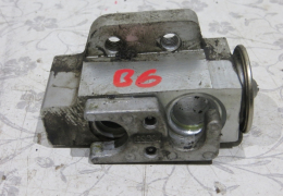Клапан кондиционера для Volkswagn Passat B6 с 2005 г (1K0820679) в наличии на складе