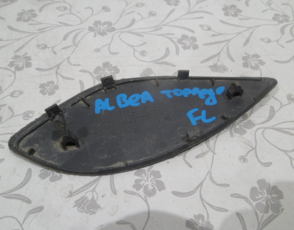 Заглушка торпедо левая для Fiat Albea купить с разбора в Челябинске