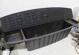 Инструментальный ящик в багажнике для Kia Ceed с 2007 г (857151H610) в наличии на складе