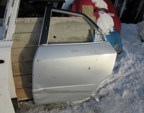 Дверь задняя левая для Honda Civic 5D с 2007 купить с разбора в Челябинске
