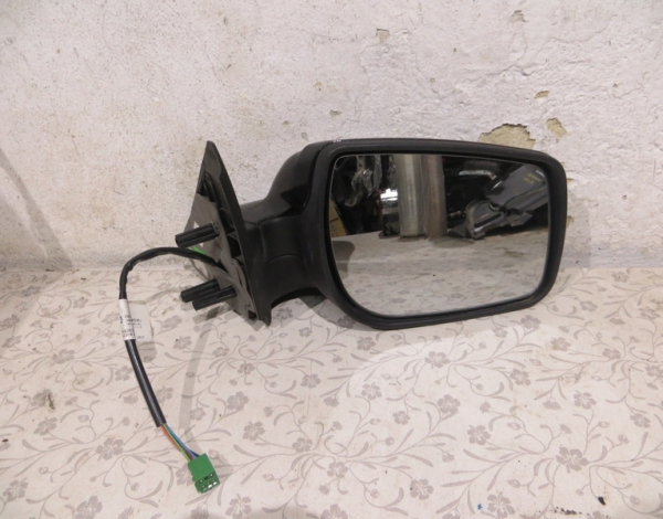 Зеркало правое электрическое для Lada Kalina с 2012 г (11188201328) купить с разбора в Челябинске