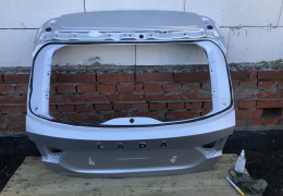 Дверь багажника для Lada Vesta в наличии на складе