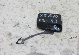 Заглушка буксировочного крюка для BMW X5 E70 в наличии на складе