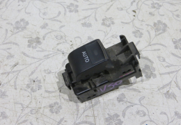 Кнопка заднего правого стеклоподъёмника для Toyota Camry V50 с 2011 г (8481033120) в наличии на складе